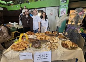 Read more about the article XVIII „Пекарски дани“: Штанд Дома „Младост“ други по оригиналности